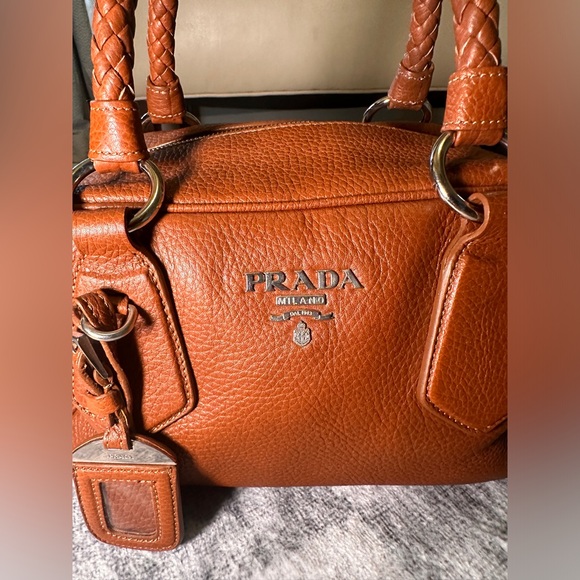 BLACK FRIDAY SALE! Authentic Prada Real Leather Satchel Handbag - Picture 3 of 10
